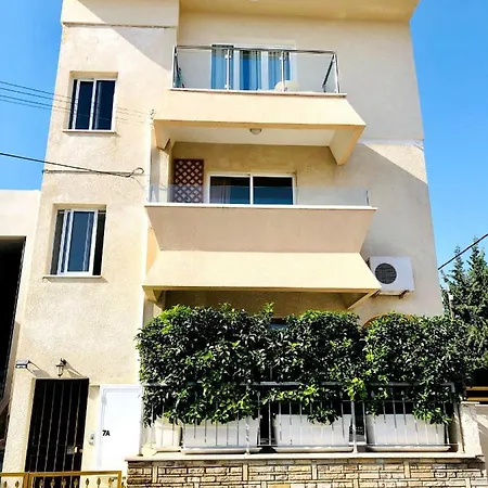 Apartment Silver *