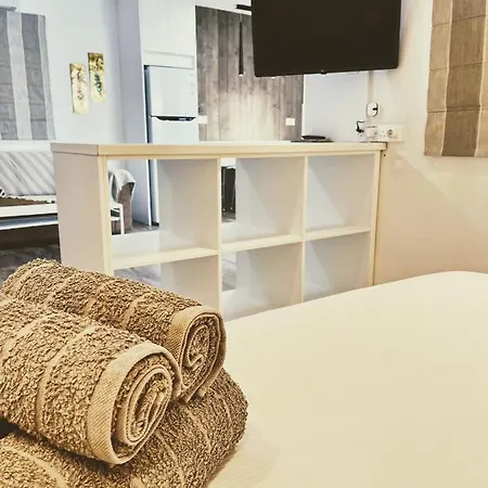 Apartment Silver *